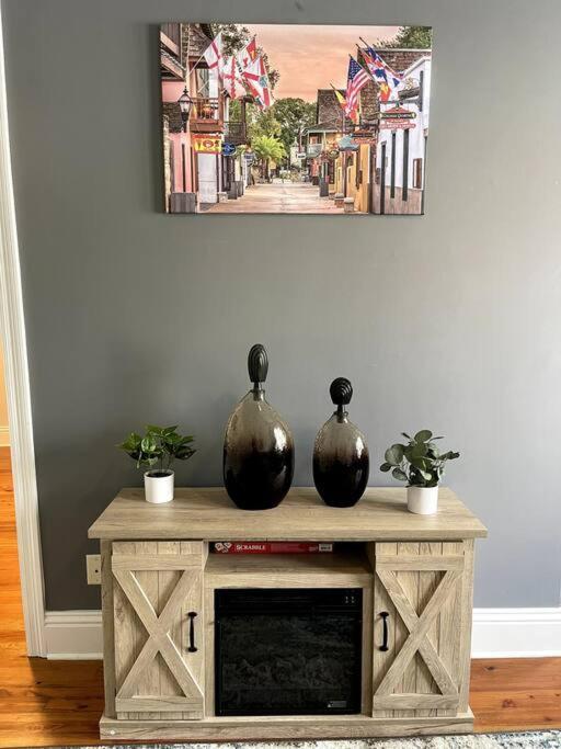 Cozy Quiet St Augustine Private Condo - 2Bed, 1 Bath, Sleeps 6, Steps To Historic St Augustine Center & All Tourist Attractions, Restaurants, Cafes, Backyard, Porch St. Augustine Exteriör bild